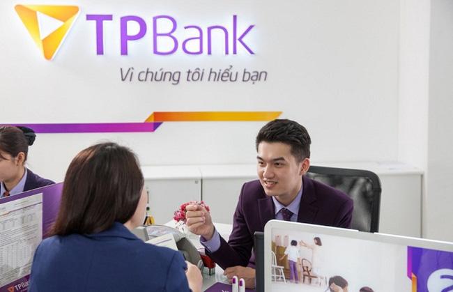 Navigos Group: Ngân hàng ồ ạt tuyển dụng nhân viên để bán chéo bảo hiểm nhân thọ - Ảnh 1. Navigos Group: Ngân hàng ồ ạt tuyển dụng nhân viên để bán chéo bảo hiểm nhân thọ - Ảnh 1.