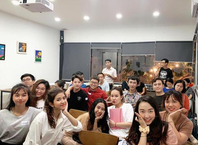 Rẽ hướng sang kinh doanh, CEO sinh năm 1997 xây dựng thành công chuỗi trà sữa gần 100 cửa hàng - Ảnh 4. Rẽ hướng sang kinh doanh, CEO sinh năm 1997 xây dựng thành công chuỗi trà sữa gần 100 cửa hàng - Ảnh 4.