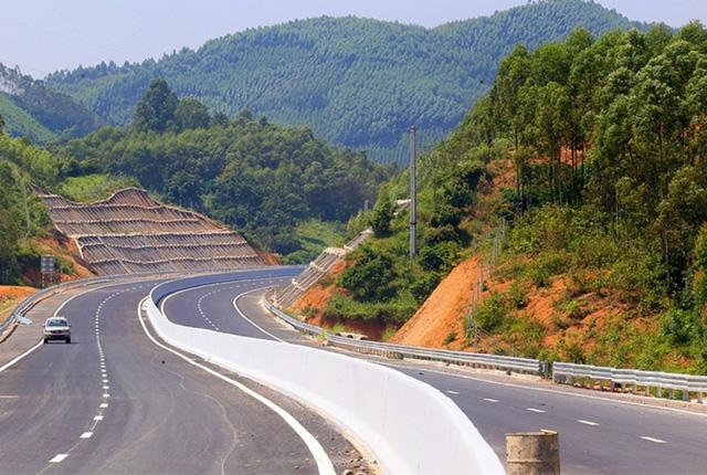 Cao tốc Bắc-Nam sắp khởi công sẽ được thu phí như thế nào? - Ảnh 4. Cao tốc Bắc-Nam sắp khởi công sẽ được thu phí như thế nào? - Ảnh 4.