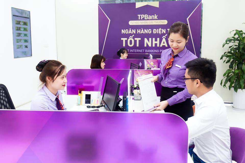 Lãnh đạo TPBank đăng kí mua gần 1,5 triệu cổ phiếu ESOP - Ảnh 1. Lãnh đạo TPBank đăng kí mua gần 1,5 triệu cổ phiếu ESOP - Ảnh 1.