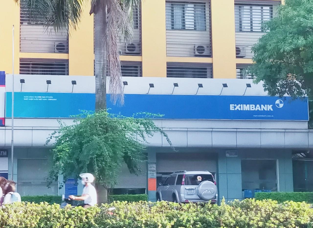 Eximbank triệu tập họp ĐHĐCĐ thường niên 2020 sau 4 lần bất thành - Ảnh 1. Eximbank triệu tập họp ĐHĐCĐ thường niên 2020 sau 4 lần bất thành - Ảnh 1.