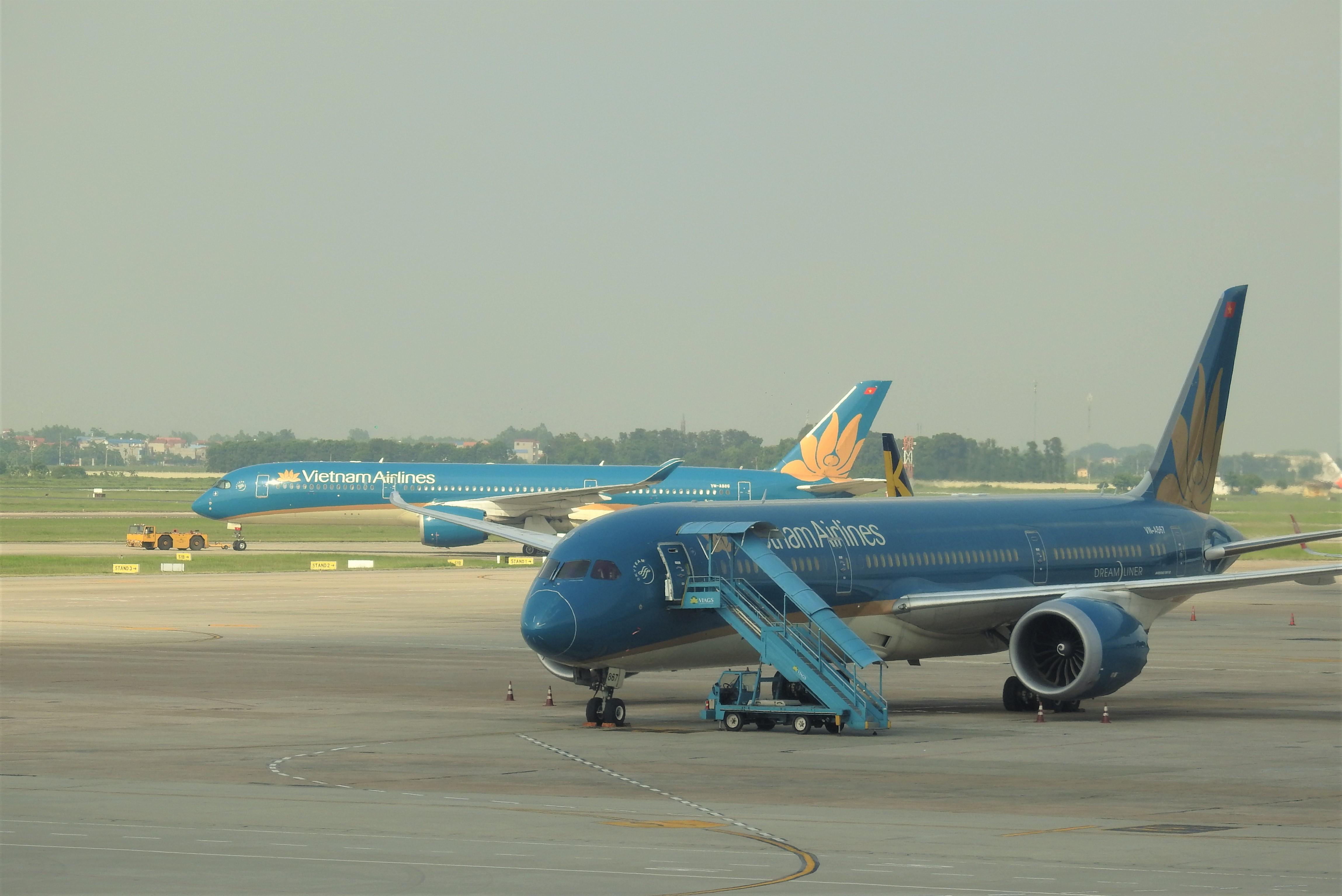 Vietnam Airlines nợ quá hạn hơn 6.600 tỷ, đợi tiền vay ưu đãi để trả - Ảnh 1. Vietnam Airlines nợ quá hạn hơn 6.600 tỷ, đợi tiền vay ưu đãi để trả - Ảnh 1.