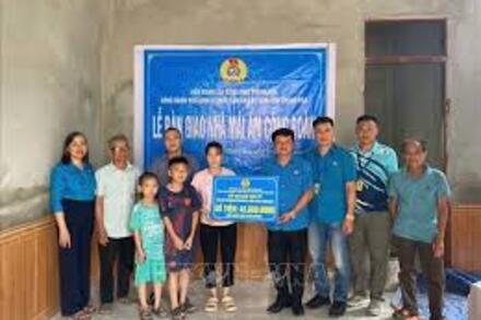 “Mái ấm Công đoàn- Điểm tựa an cư cho công nhân lao động xứ Thanh