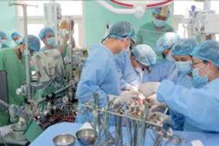 Bệnh viện Trung ương Huế thực hiện thành công đồng loạt các ca ghép phức tạp