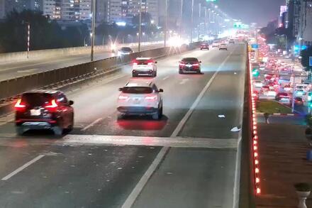 Hà Nội: 674 phương tiện bị phạt nguội qua camera AI trong 4 ngày nghỉ Tết Dương lịch