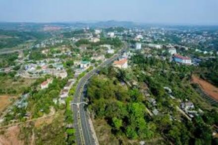 Tháo gỡ vướng mắc, đẩy nhanh tiến độ các dự án trường liên cấp tại biên giới Lâm Đồng