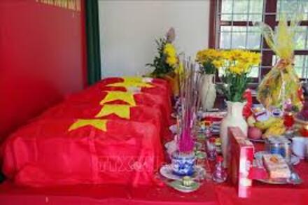 Quy tập các hài cốt liệt sĩ kèm nhiều di vật cùng những dòng chữ đặc biệt 