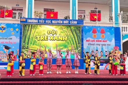 Gieo yêu thương, ươm mầm hạnh phúc qua chuyên đề Đội cấp thành phố