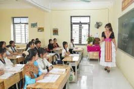 Đưa ngoại ngữ thứ 2 vào trường học, mở rộng cơ hội hội nhập cho học sinh vùng cao
