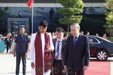 Tổng Bí thư, Chủ tịch nước Tô Lâm rời New Delhi đi thăm Mumbai