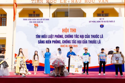 Xây dựng trường học không khói thuốc: Bền từ gốc