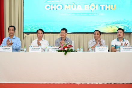 "Cho mùa bội thu" Hội thảo kết nối giữa bà con nông dân với chuyên gia