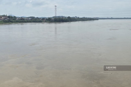 Dự báo các đợt lũ trên sông Hồng tại Lào Cai, Phú Thọ trong tháng 8.2026