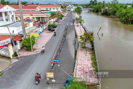 Sạt lở áp sát khu trung tâm, kè và đường cùng hư hỏng
