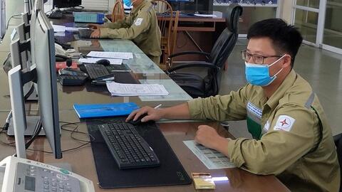 EVNNPT làm chủ công nghệ điều khiển tích hợp trạm biến áp