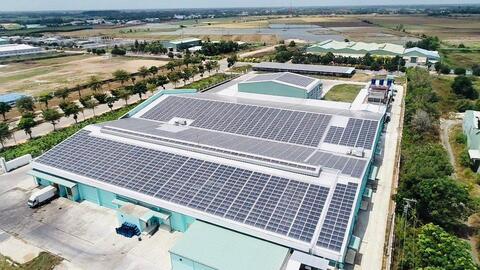 Hợp tác phát triển điện sạch cho phân khúc công nghiệp và thương mại