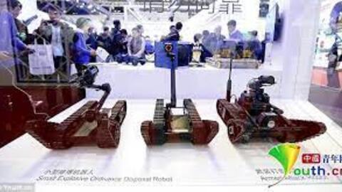 Trung Quốc phát triển robot lớn nhất thế giới để vận chuyển, trinh sát