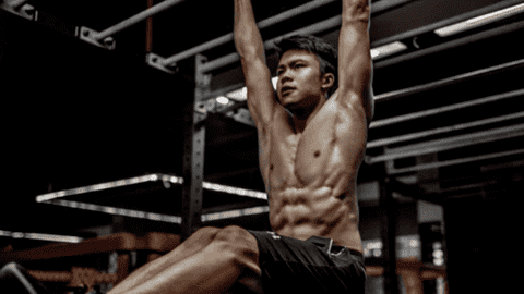 Bị bom trà sữa, chàng shipper làm clip bật mí thu nhập, bất ngờ thành Tiktoker triệu view
