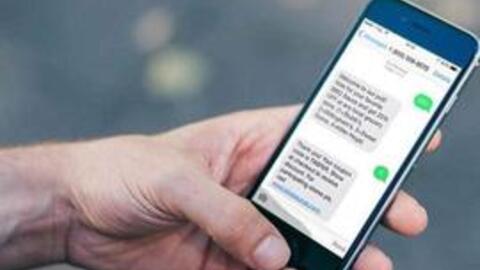 Ngân hàng nào thu phí SMS Banking cao nhất hiện nay? Không phải Vietcombank, một nhà băng khác còn thu mạnh tay hơn