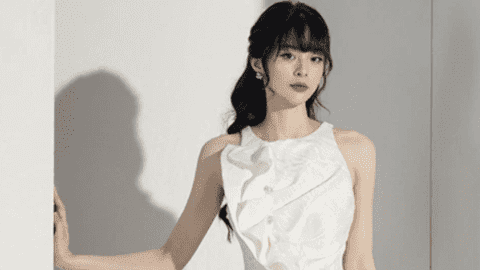 Mỹ nhân “vạn người mê” sau nhiều năm chia tay, tuyệt giao với Cường Đô la giờ ra sao?