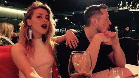 Là tỷ phú, thiên tài kinh doanh cũng không thể qua ải mỹ nhân: Elon Musk bị Amber Heard lừa tình, giả yêu, dụ chuyển hộ 500.000 USD tiền từ thiện