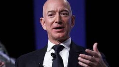 Jeff Bezos: 'Nghĩ về những điều làm bạn hối tiếc ở tuổi 80, đó sẽ là những thứ mà bạn không dám làm!'