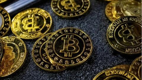 Bitcoin cán mốc kỷ lục của năm
