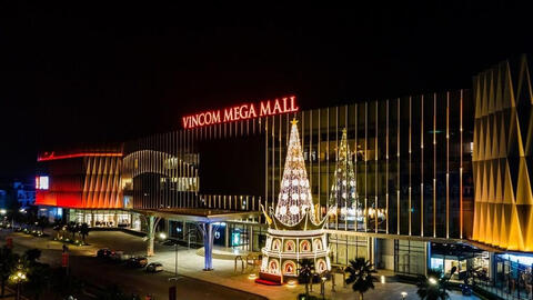 Vincom Retail đang kinh doanh ra sao trước khi Vingroup bất ngờ thoái vốn?