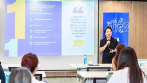 Gen X, Gen Y Việt ngày càng ‘không xu dính túi’: Làn sóng thanh toán không dùng tiền mặt tăng mạnh!