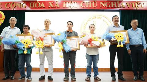 Tuyên dương anh hùng cứu người trong vụ tai nạn ở cầu Phú Mỹ