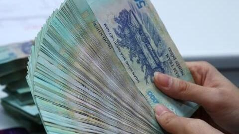 Nhà băng nào đang sở hữu mức lãi suất tiết kiệm lên đến 9,65%/năm tại kỳ hạn 13 tháng?