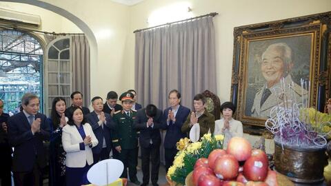 Lãnh đạo TP Hà Nội tưởng niệm Đại tướng Võ Nguyên Giáp