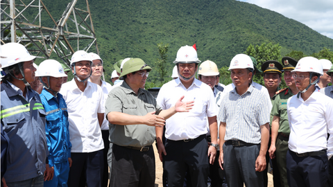Thủ tướng Chính phủ: Bố trí thời gian thi công hợp lý, đảm bảo an toàn, sức khỏe cho người lao động trong thời tiết nắng nóng