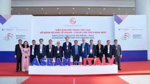 Thành phố Hồ Chí Minh sẵn sàng vai trò "cầu nối" liên kết Italy với Việt Nam và ASEAN