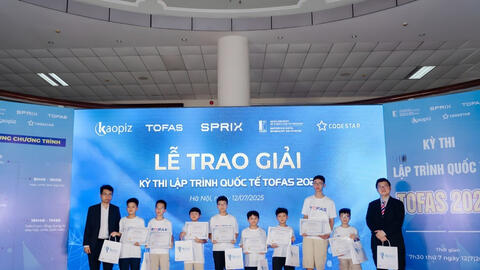 Chứng chỉ TOFAS - 'tấm vé vàng' giúp học sinh Việt Nam hội nhập quốc tế