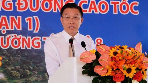 Khởi công xây dựng cầu vượt trên tuyến cao tốc TPHCM - Mộc Bài