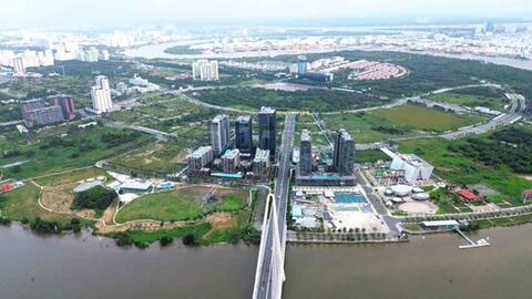 Thu nội địa TPHCM đạt 574.240 tỉ đồng