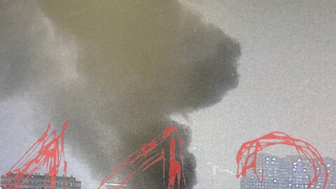 Nhà máy sản xuất động cơ cho tiêm kích Sukhoi ở Moskva bốc cháy