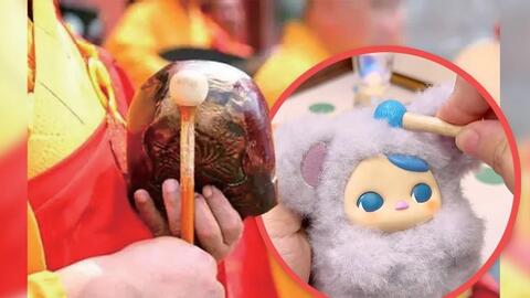 Sau cơn sốt Labubu, giới trẻ Trung Quốc rộ mốt búp bê "gõ mõ" giải nghiệp
