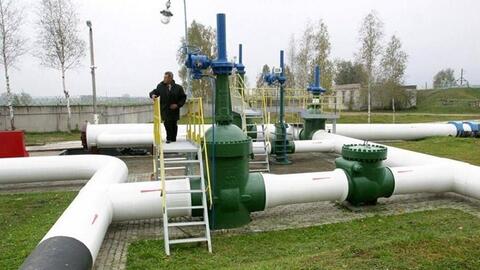 Ukraina bất ngờ mất nguồn dầu từ EU giữa mùa đông lạnh giá