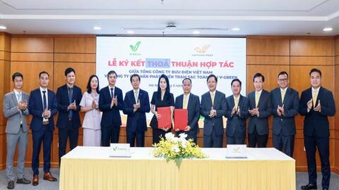 Doanh nghiệp mở rộng hạ tầng sạc, đổi pin giúp người dùng xe điện thêm thuận tiện