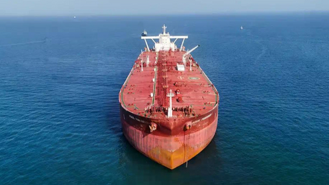 Mở lại eo biển Hormuz chưa đủ để xóa bỏ rủi ro vận tải biển