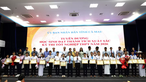 Cà Mau tuyên dương học sinh đạt thành tích xuất sắc trong học tập và thể thao