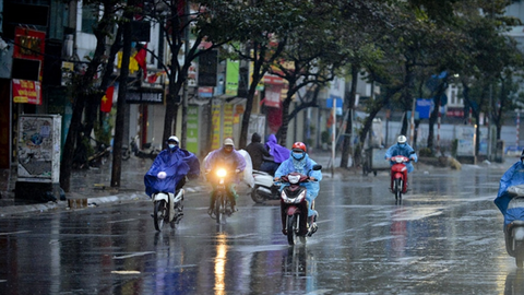 Thời tiết hôm nay (15-7): Bắc Bộ chiều tối và đêm có mưa rào, dông