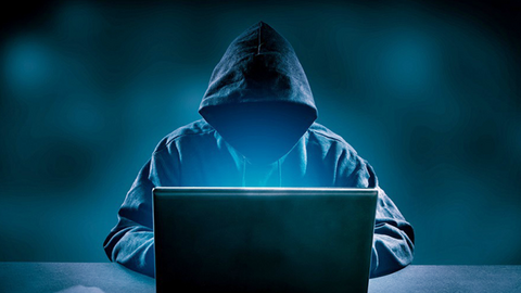 Các bệnh viện Romania dùng giấy, bút chống lại hacker