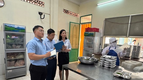 Khánh Hòa mở cao điểm tổng kiểm tra an toàn thực phẩm, xử lý nghiêm thực phẩm giả