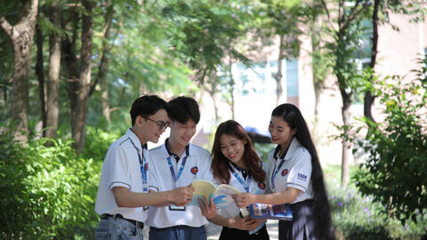3 đại học đầu tiên đăng ký thành tinh hoa, Bộ Giáo dục và Đào tạo đặt nguyên tắc 'có vào, có ra'