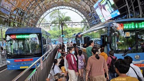 TPHCM yêu cầu xác thực khi đi xe buýt miễn phí từ ngày 1.10