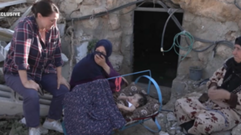 Clip Israel phá hủy nhà cửa ở ngôi làng của người Palestine