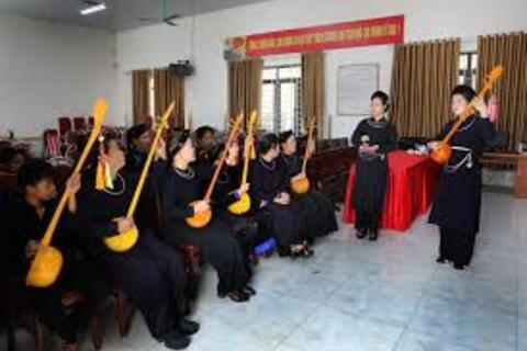 <a href="/xa-hoi" title="Xã hội" rel="dofollow">Xã hội</a>